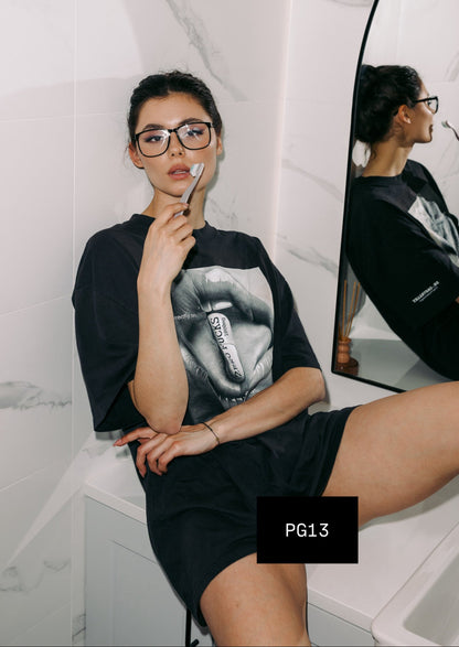 Zero Fucks- Oversized faded t-shirt